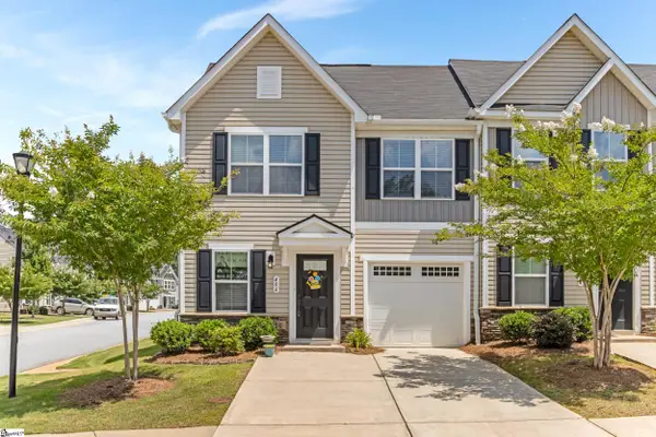 406 Aldworth Lane, Fountain Inn, SC 29644