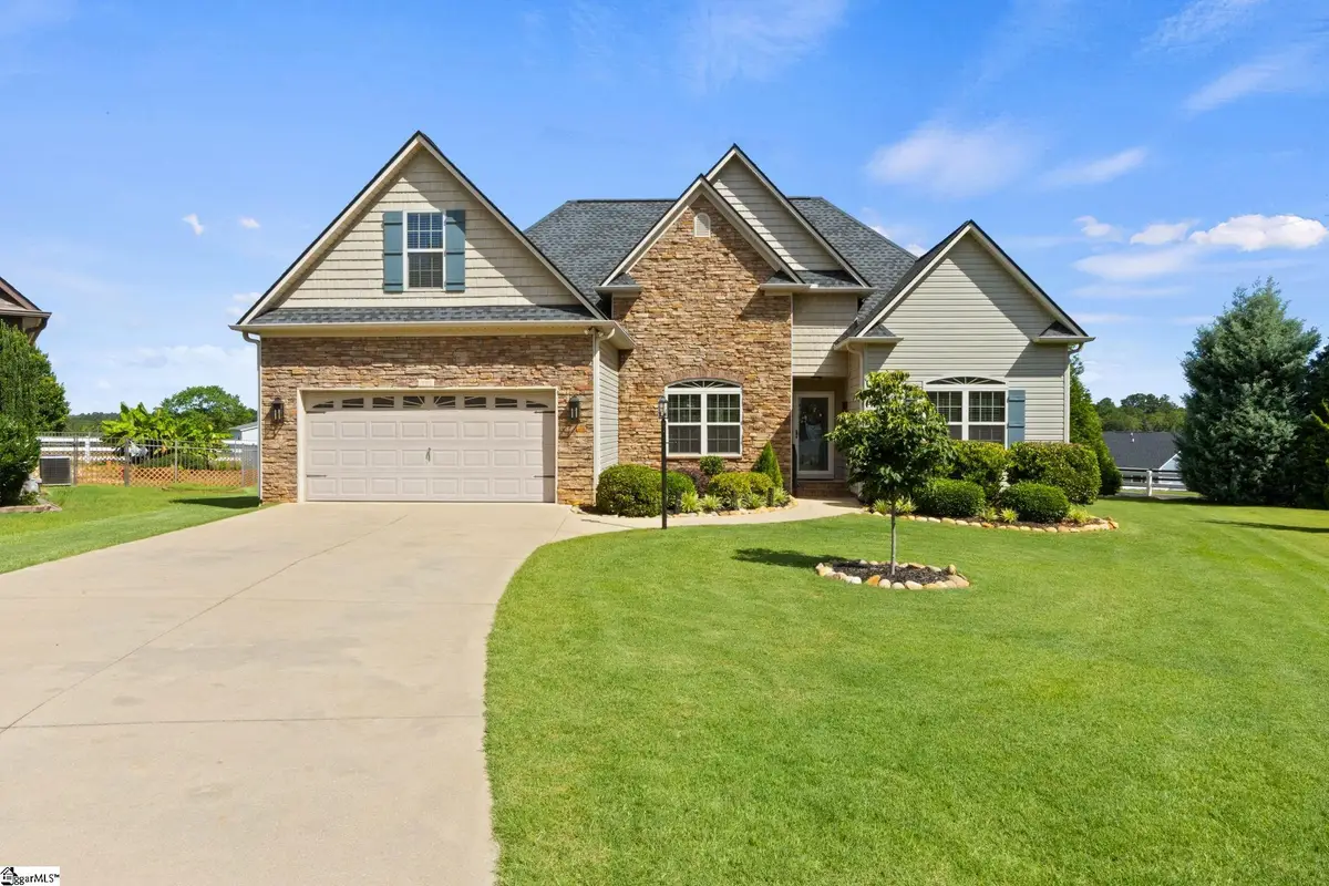 330 War Emblem Drive, Boiling Springs, SC 29316 - #1