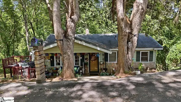 76 Bomar Street, Inman, SC 29349