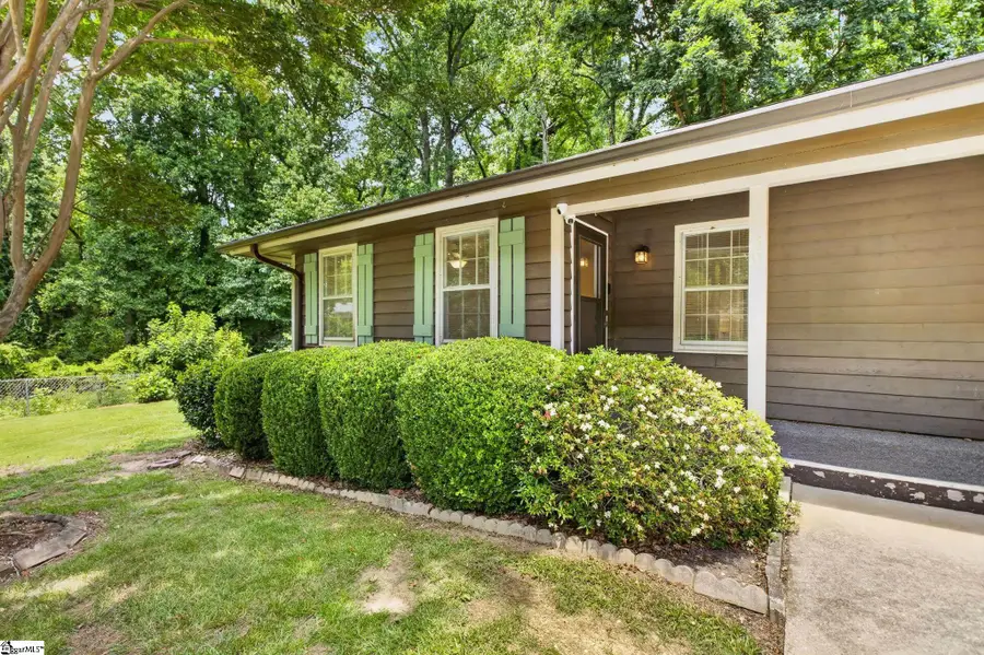 36 Oakwood Drive, Greenville, SC 29609 - #2