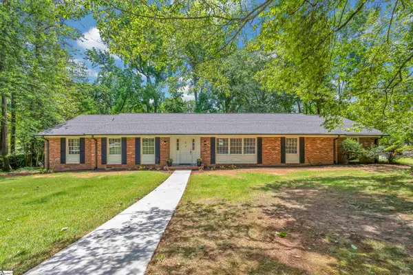 12 Compton Drive, Greenville, SC 29615