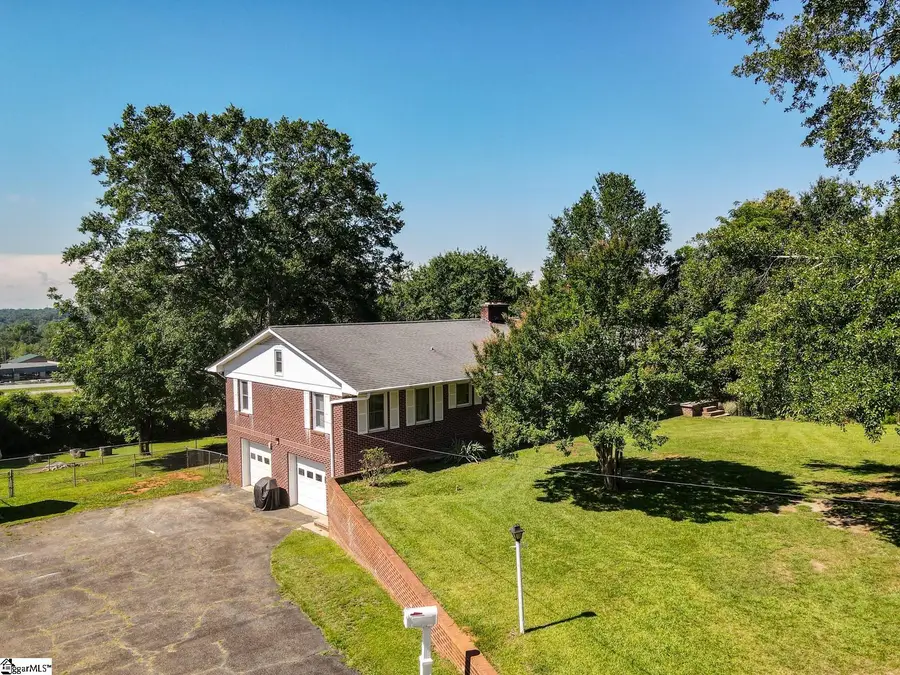 135 Skyview Drive, Spartanburg, SC 29303 - #2