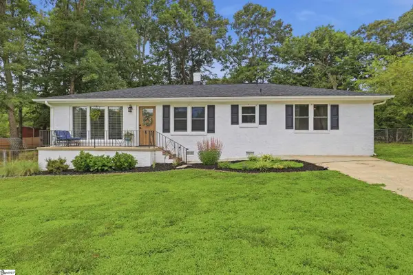 23 Blue Mountain Drive, Greenville, SC 29617