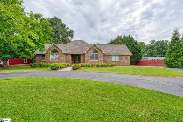 826 Mount Zion Road, Spartanburg, SC 29303