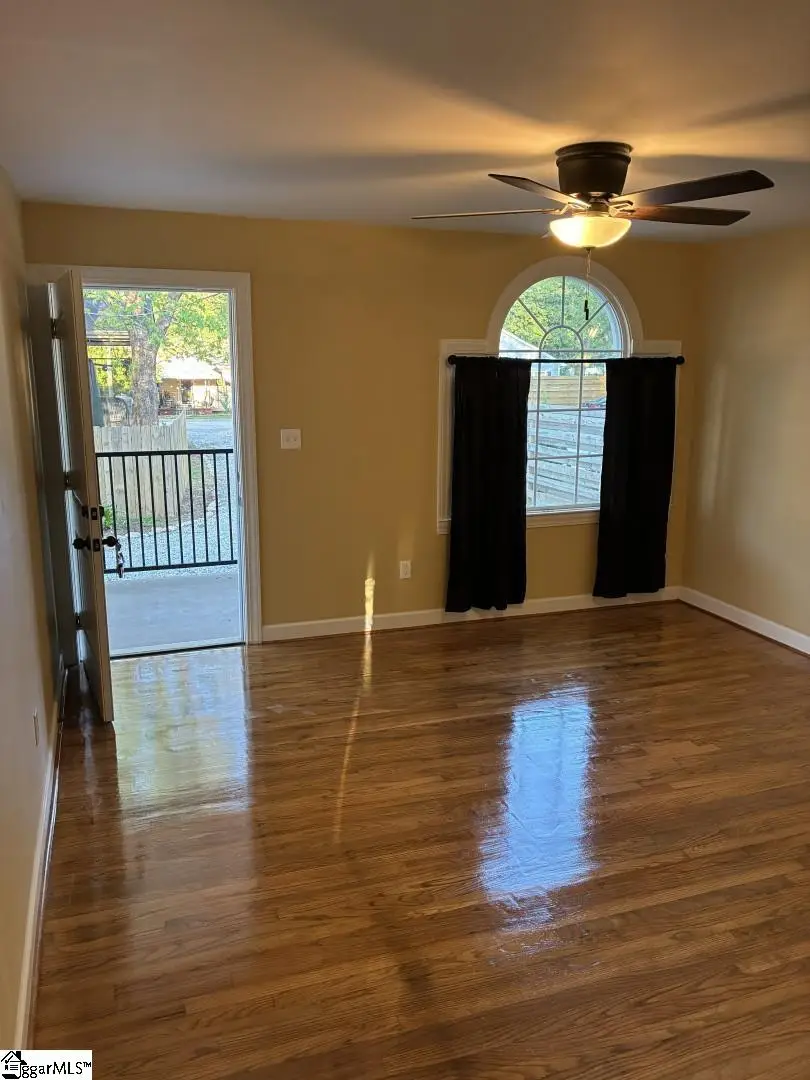 9 A Looper Street, Greenville, SC 29611 - #1
