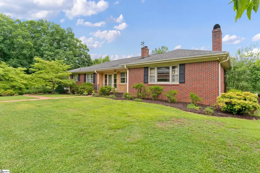 210 N Rockview Drive, Greenville, SC 29609 - #2