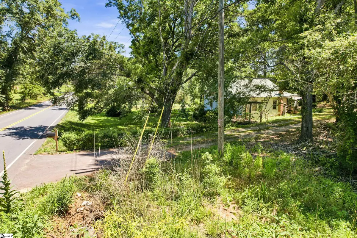 6920 Mountain View Road, Taylors, SC 29687 - #1