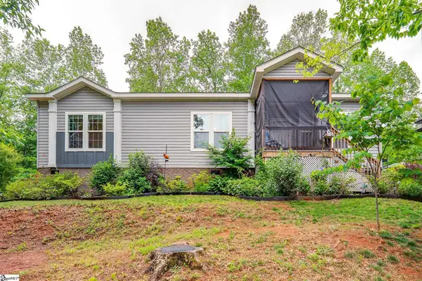 25 Valley Road, Travelers Rest, SC 29690