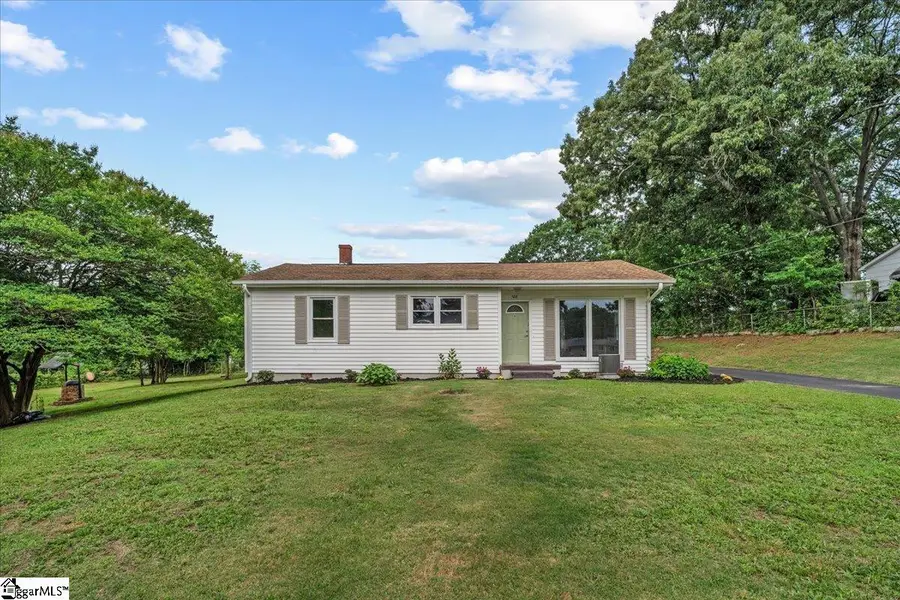 108 Valley Drive, Greer, SC 29651 - #2