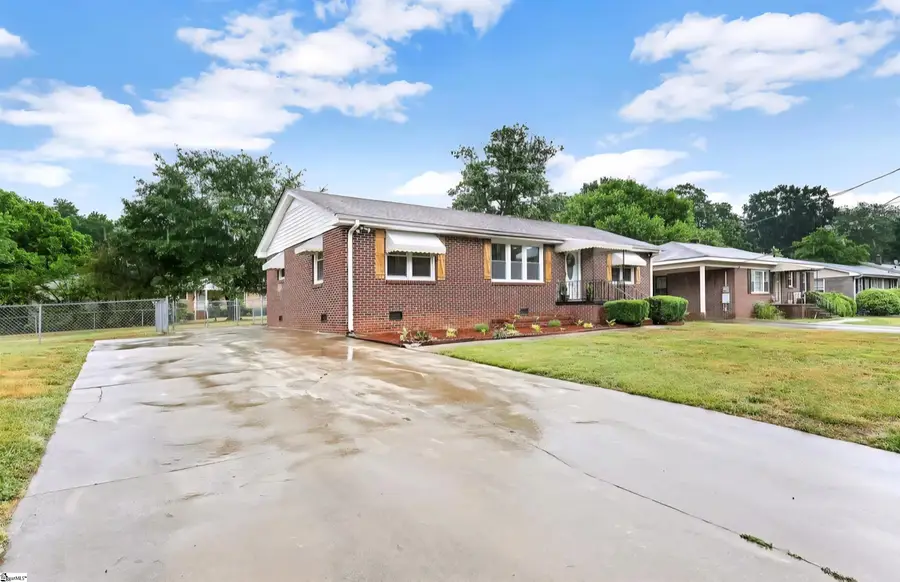 110 Knox Street, Greenville, SC 29605 - #2