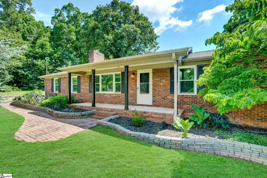 209 Hickory Drive, Easley, SC 29642 - #3