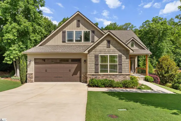 209 Crimson Glory Way, Travelers Rest, SC 29690