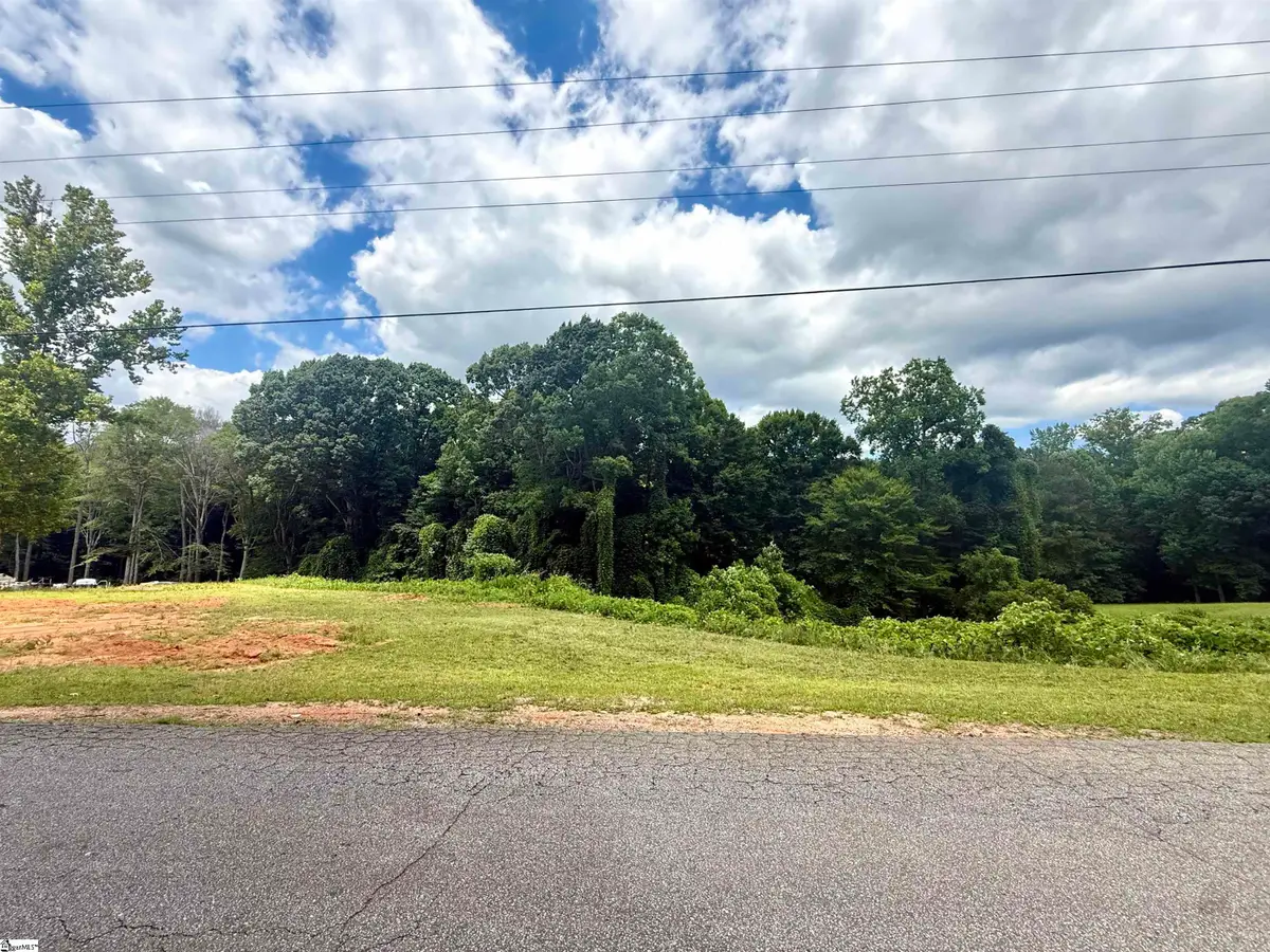 624 Pearson Town Road, Moore, SC 29369 - #1