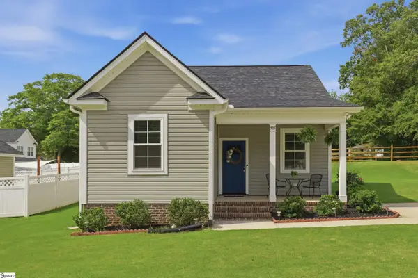 505 W D Street, Easley, SC 29640