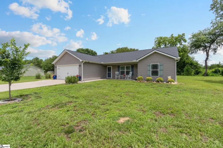 7607 S Old Laurens Road, Gray Court, SC 29645 - #2