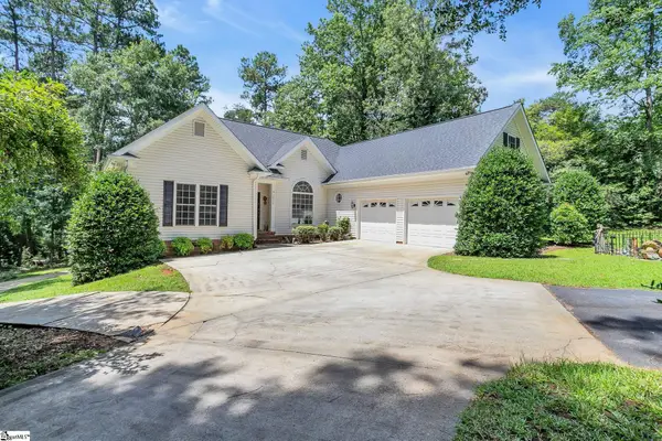 1017 Cove Circle, Anderson, SC 29626
