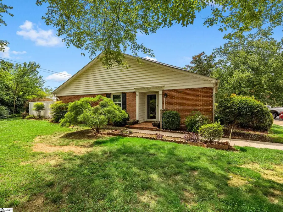 106 Buckstone Lane, Spartanburg, SC 29307 - #3