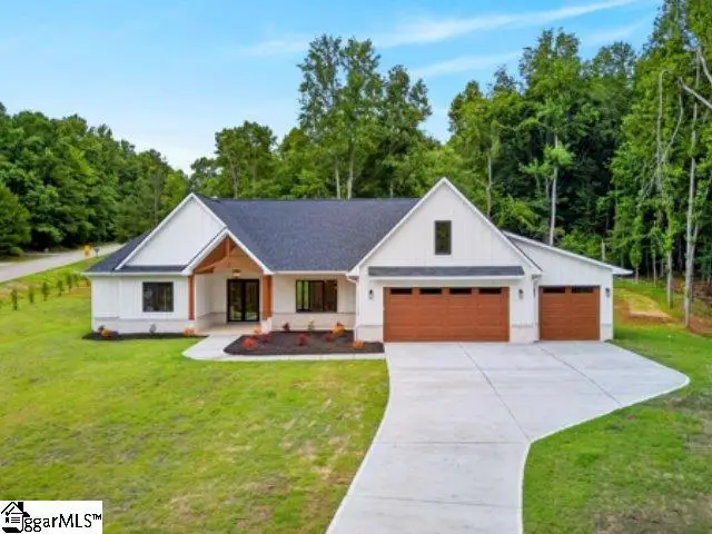 501 W Peninsula Drive, Laurens, SC 29360 - #3