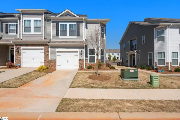 15 Planters Place, Greer, SC 29650