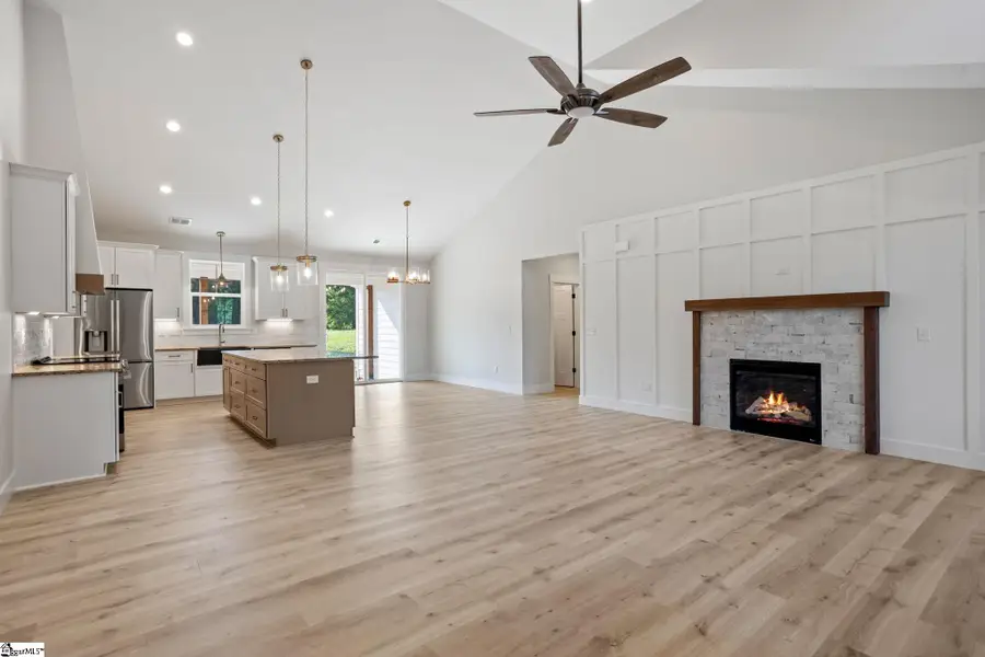 369 Pine Drive, Greer, SC 29651 - #3