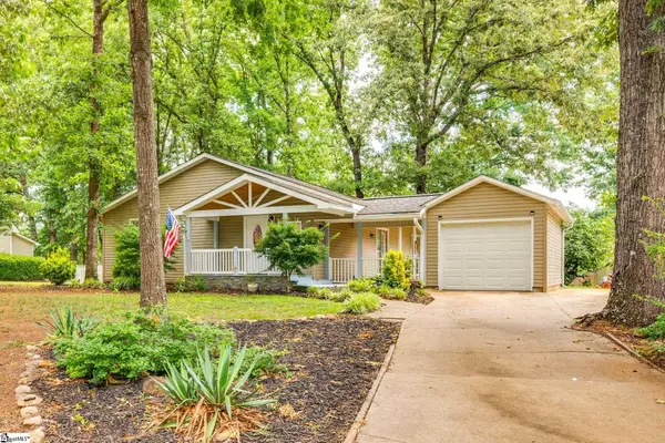 6 Woodharbor Drive, Taylors, SC 29687