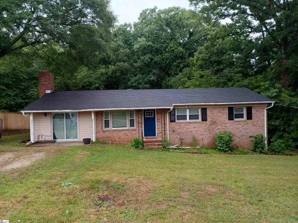 616 Sunset Circle, Lancaster, SC 29720-2984