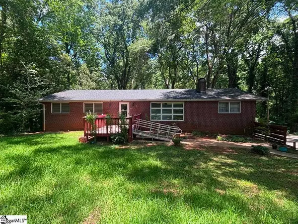 230 N Catherine Street, Pickens, SC 29671-2209