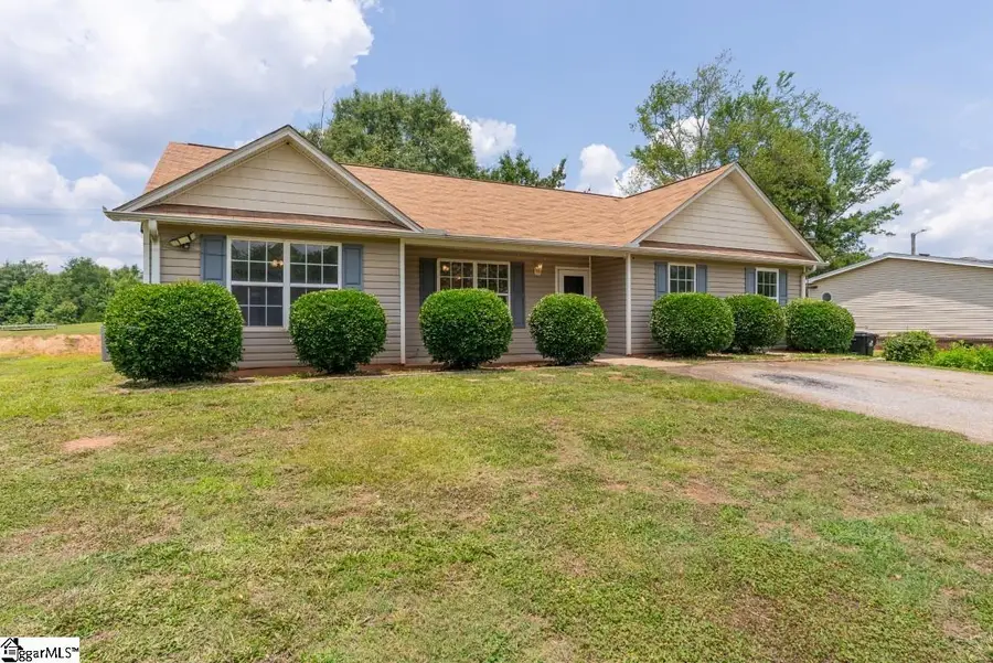 366 Edwards Road, Duncan, SC 29365 - #2