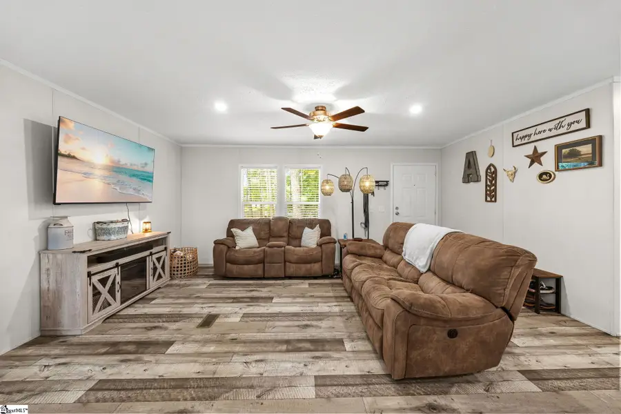 1059 Arnold Road, Anderson, SC 29625 - #3