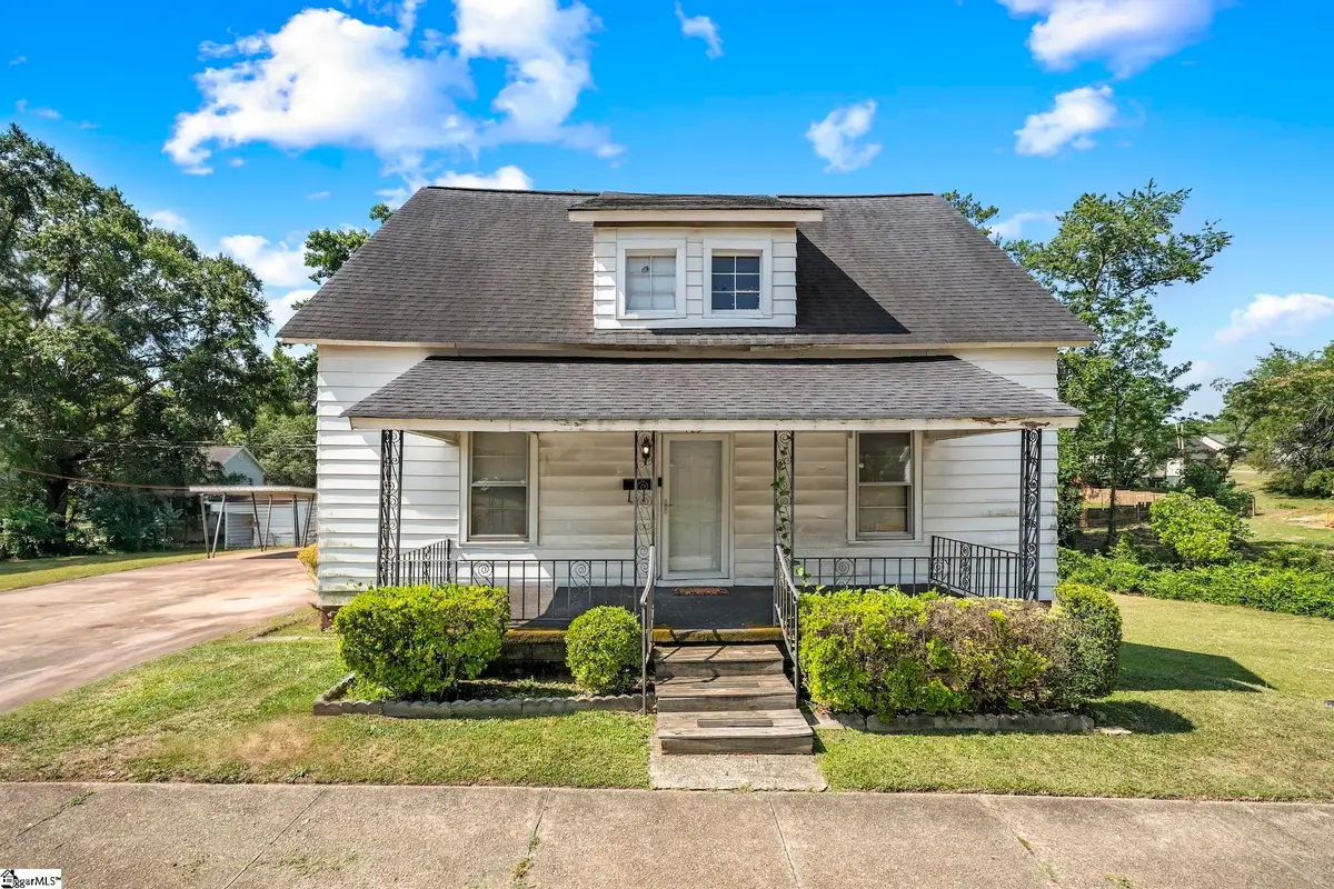 425 Pennsylvania Avenue, Greer, SC 29650 - #1
