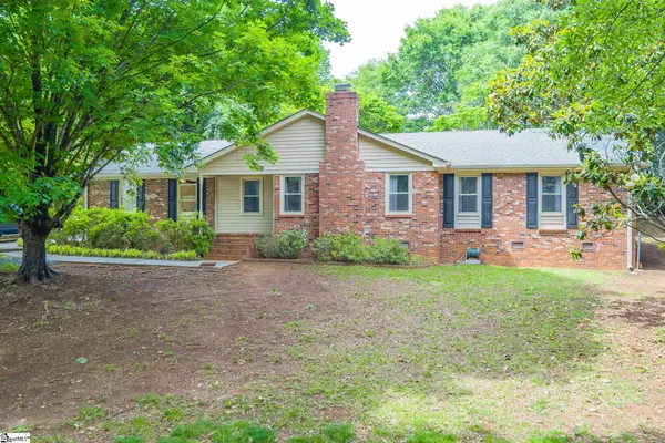 205 Southgate Circle, Piedmont, SC 29673
