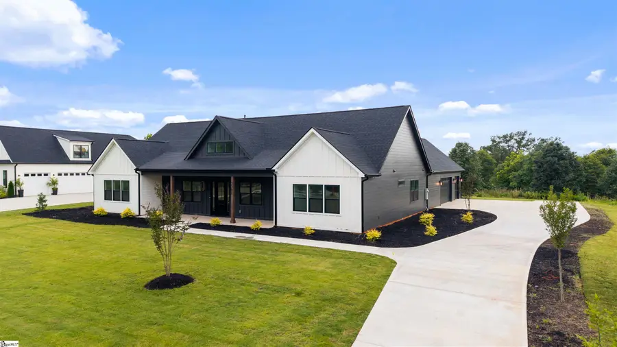 3392 Fairview Road, Fountain Inn, SC 29644 - #3