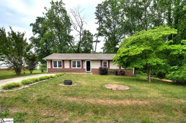 216 Pinefield Drive, Greenville, SC 29605