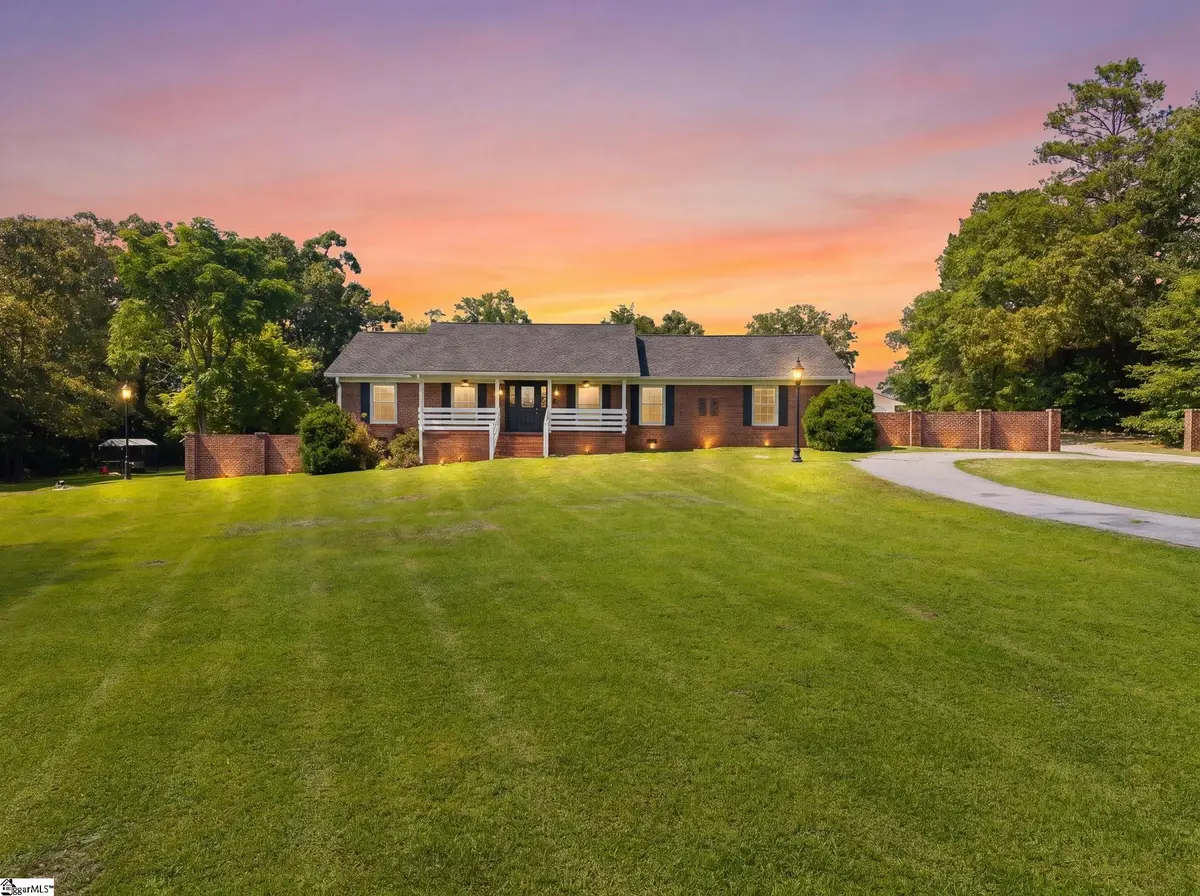 623 W Ridgeway Drive, Honea Path, SC 29654 - #1