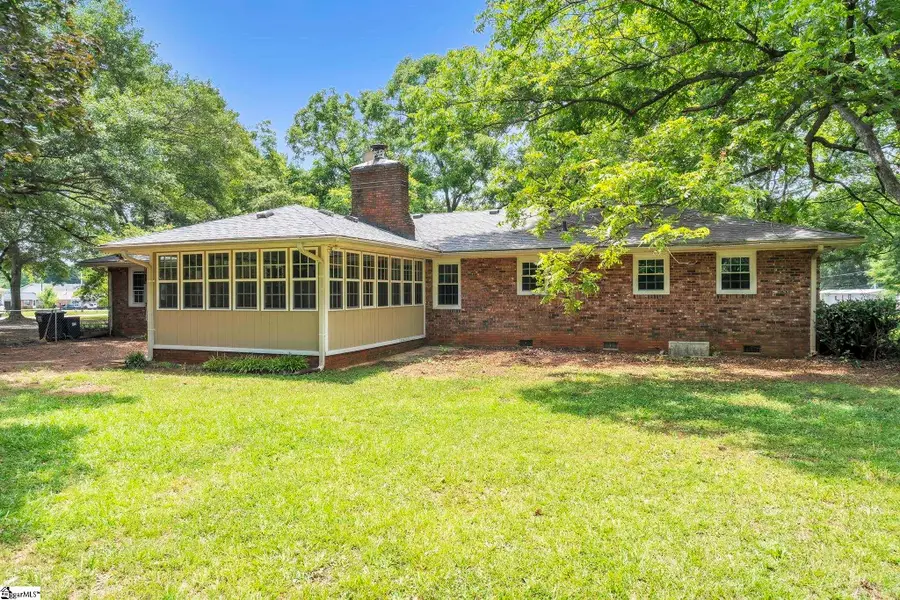 201 Calhoun Road, Belton, SC 29627 - #2