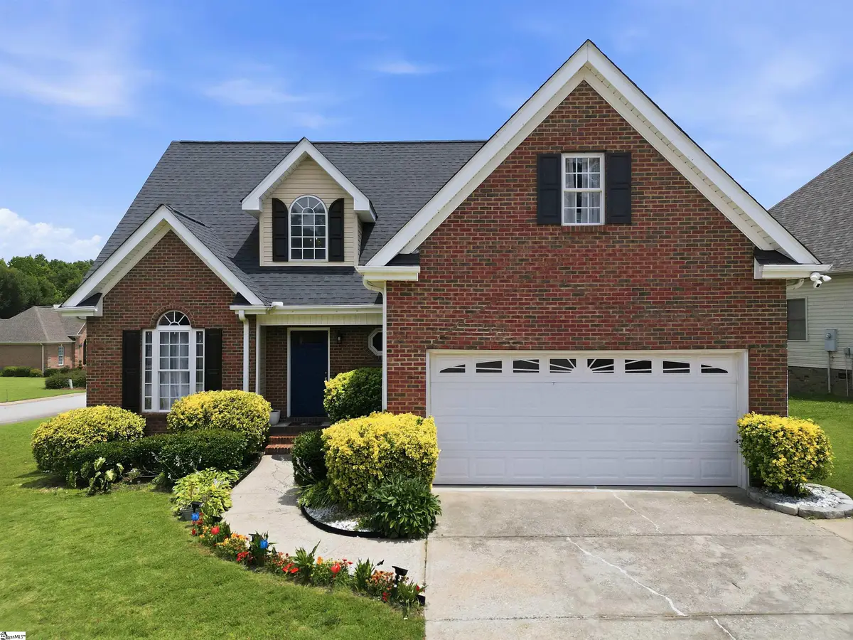 306 Whisper Walk Way, Fountain Inn, SC 29644 - #1