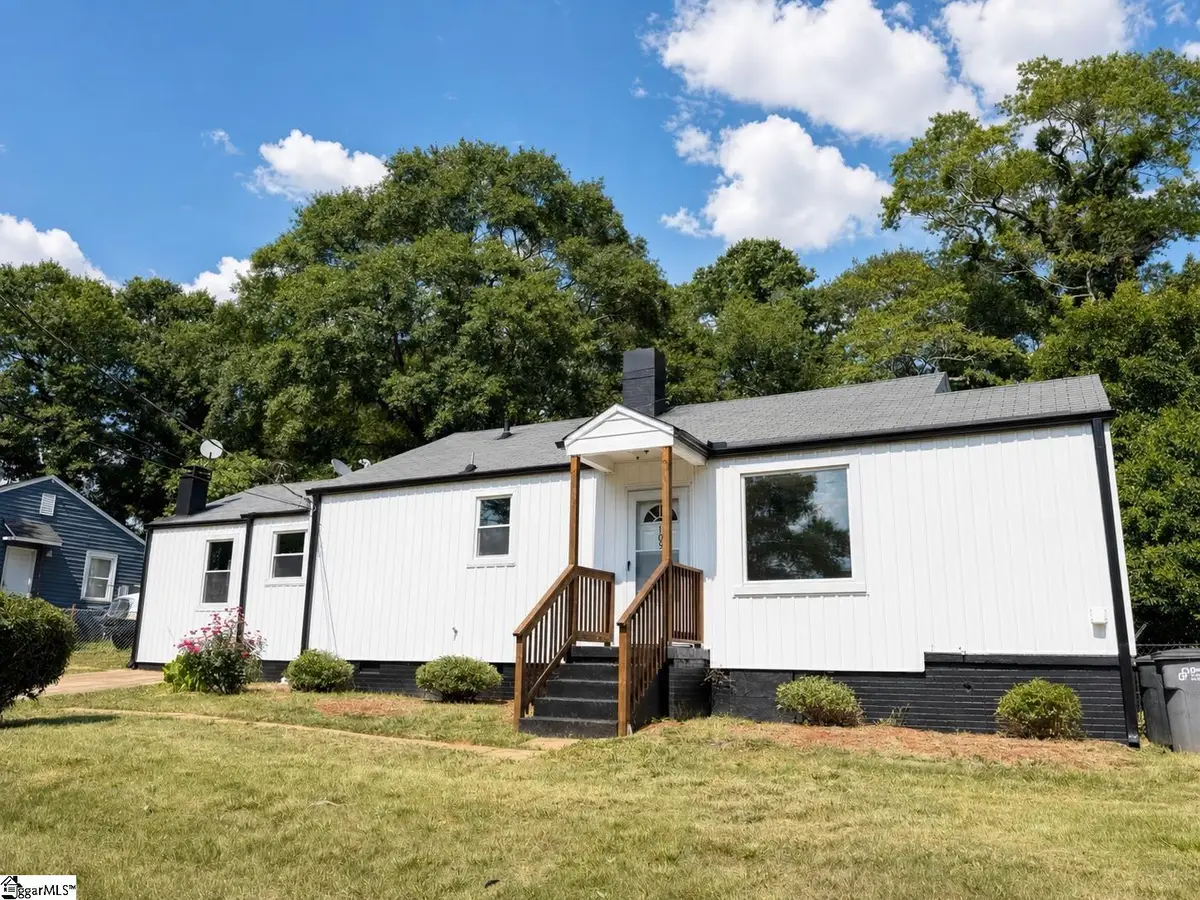 105 S Estate Drive, Greenville, SC 29605 - #1