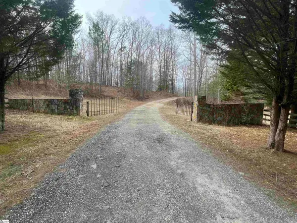 120 Lonesome Valley Road, Westminster, SC 29693