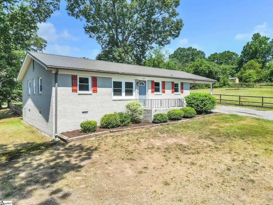 116 Valley Drive, Greer, SC 29651 - #2