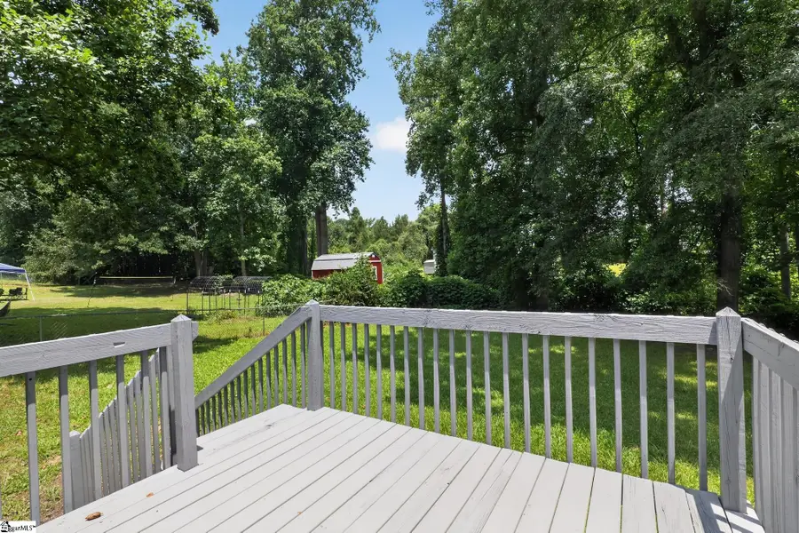 17 Queens Street, Fountain Inn, SC 29644 - #3
