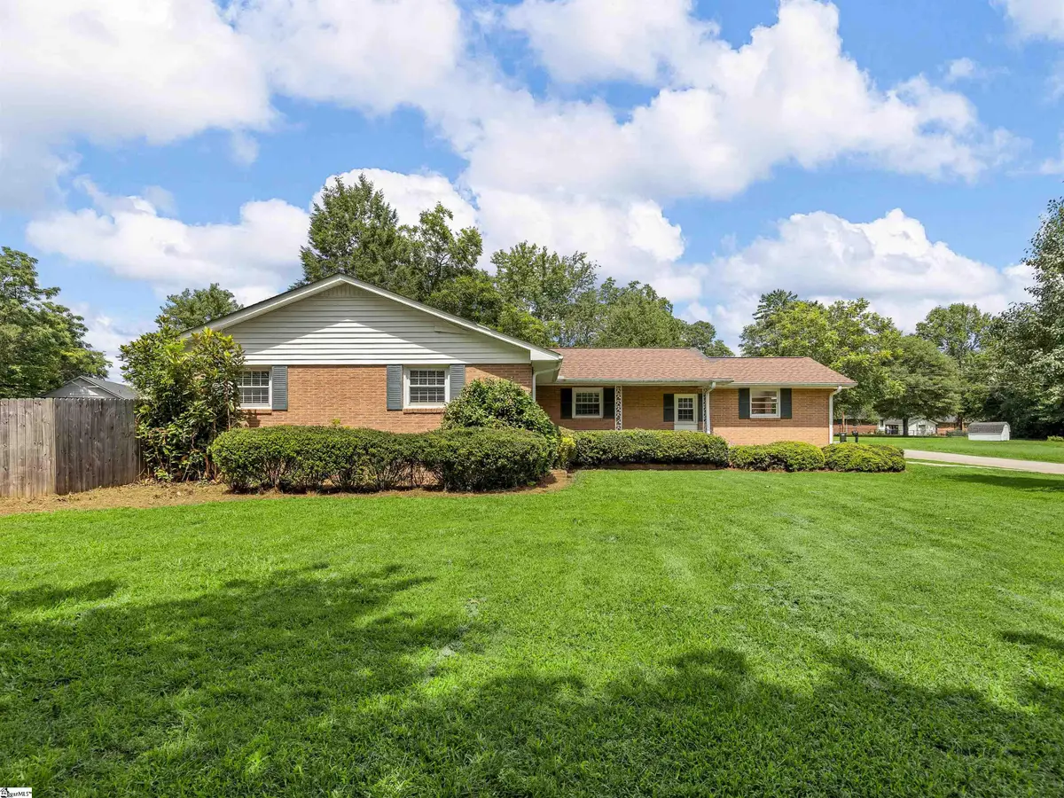 601 Wood Drive, Greer, SC 29651 - #1