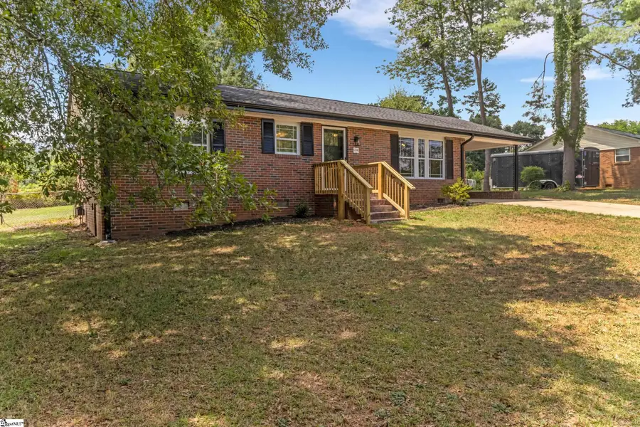 230 Foxhall Road, Spartanburg, SC 29306 - #2