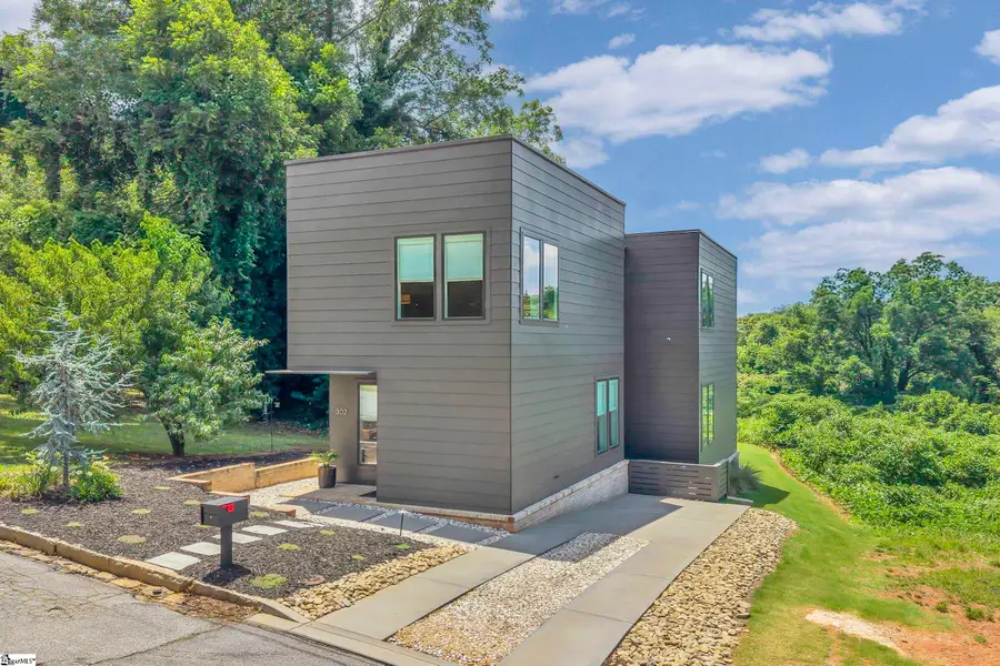 302 Hilly Street, Greenville, SC 29607 - #2