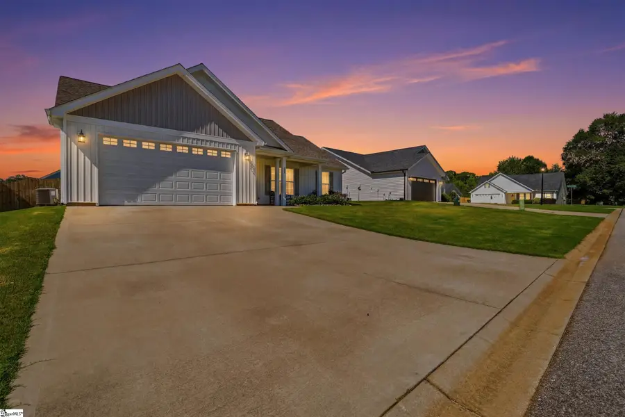 119 Lily Way, Lyman, SC 29365 - #2