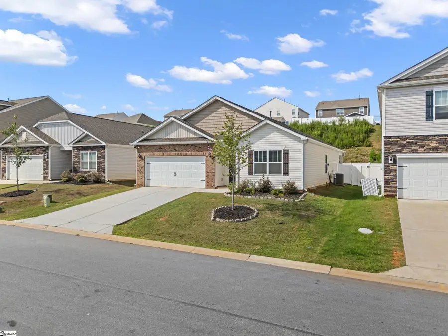 63 Oak Edge Lane, Greer, SC 29651 - #2