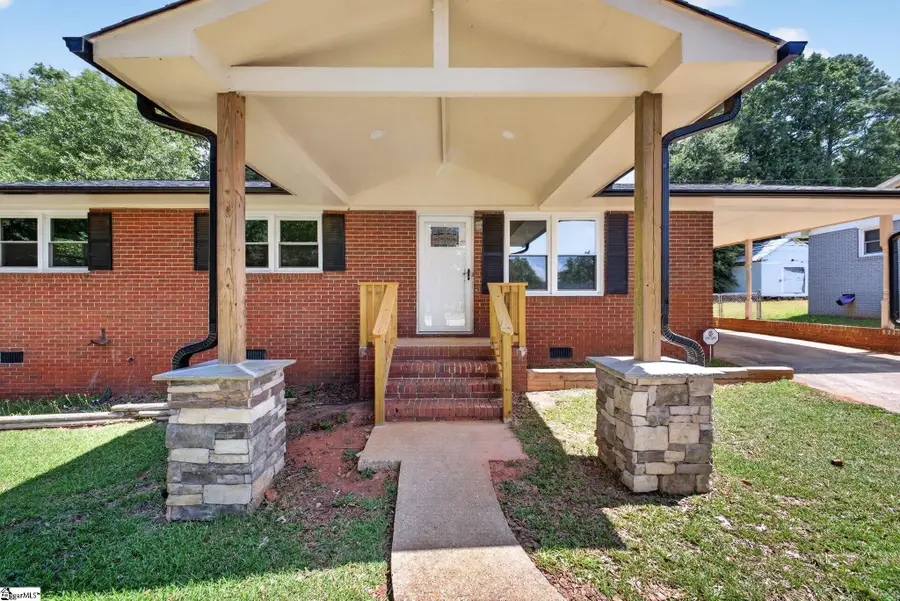 815 Winston Avenue, Anderson, SC 29624 - #2