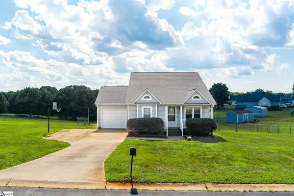 215 Upland View Drive, Boiling Springs, SC 29316