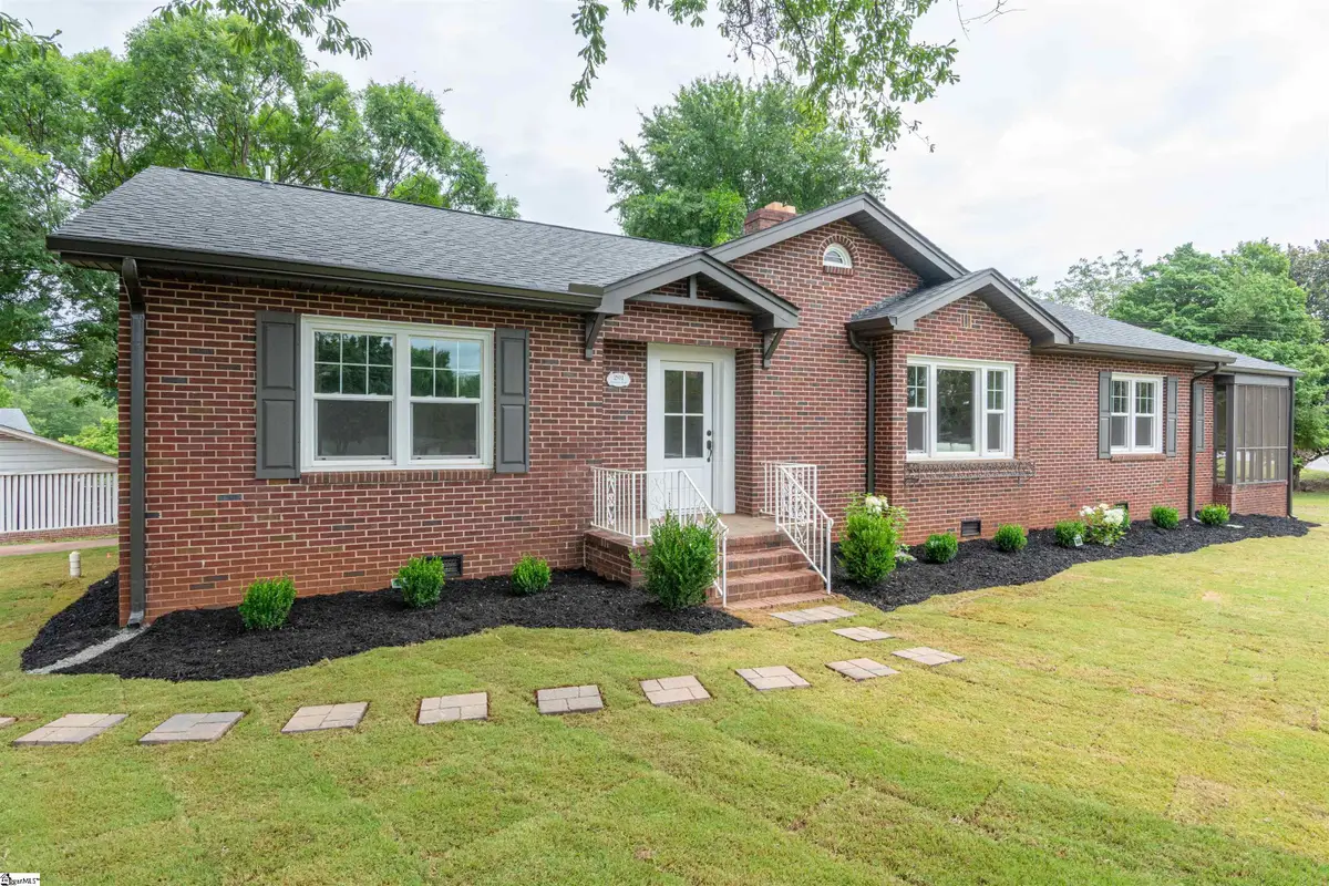201 Edwards Road, Greenville, SC 29615 - #1