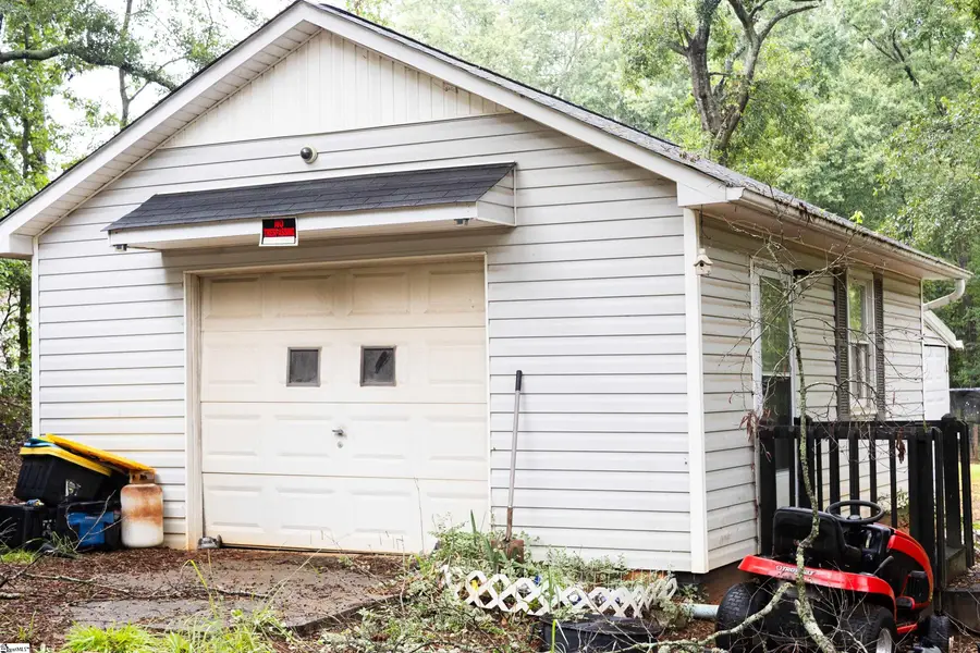 294 Spring Street, Gray Court, SC 29645 - #2