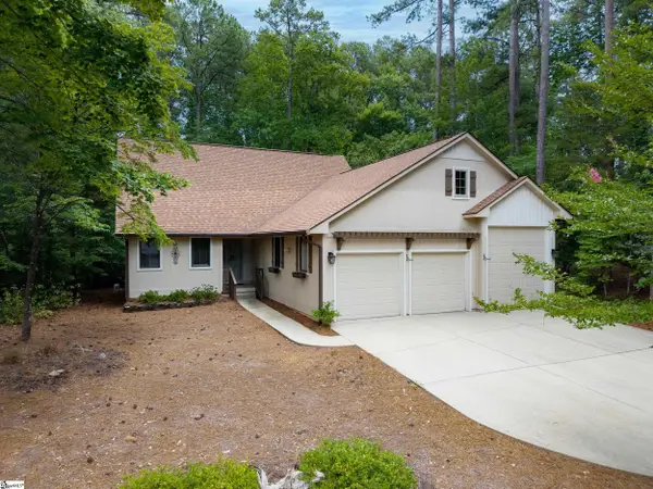 203 Long Reach Drive, Salem, SC 29676